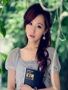 女神校花国产在线观看,国产青春校园剧，在线观看，青春激情燃烧